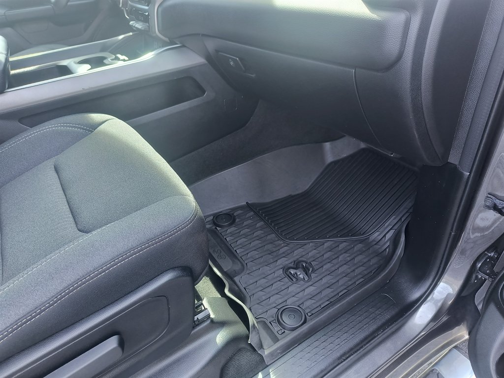 2021 Ram 1500 Big Horn photo 31