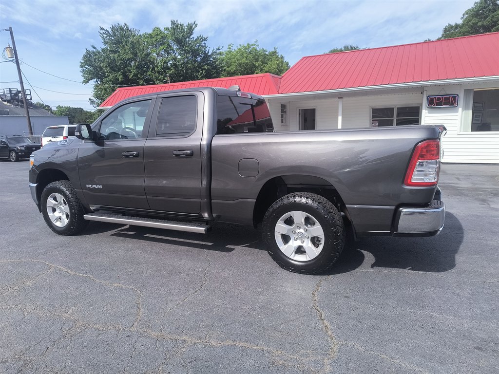 2021 Ram 1500 Big Horn photo 3