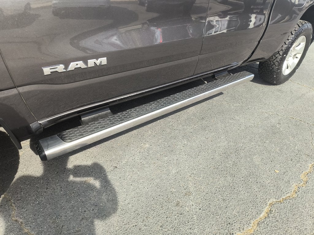 2021 Ram 1500 Big Horn photo 9