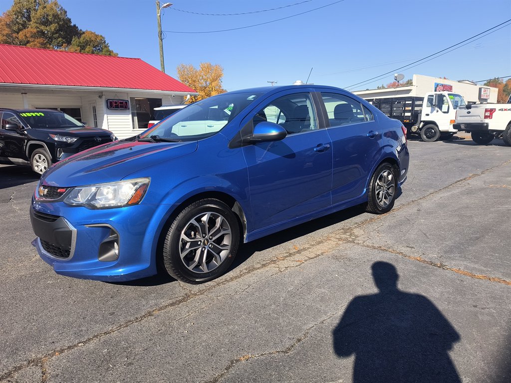 2017 Chevrolet Sonic LT