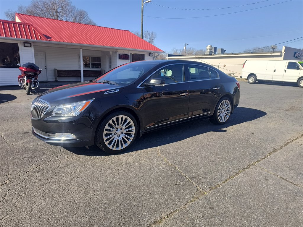 2015 Buick LaCrosse Premium's photo