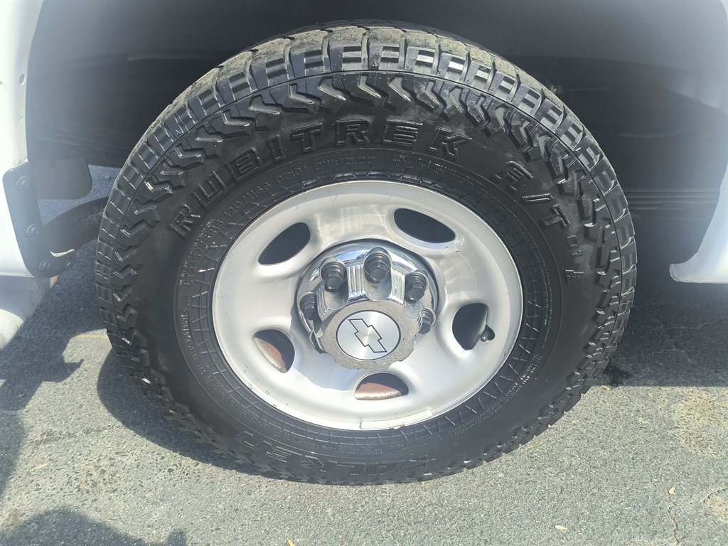 2019 Chevrolet Express Passenger LT - Photo 9