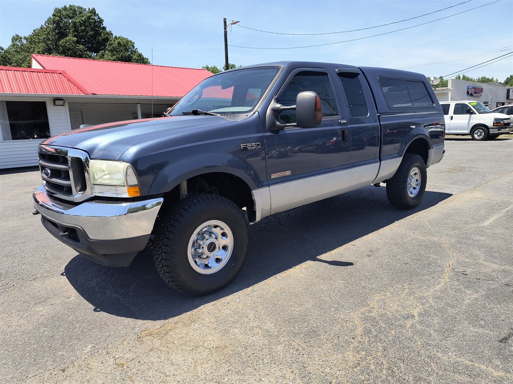 2004 Ford F-250 XL 4x4 SuperCab SWB's photo