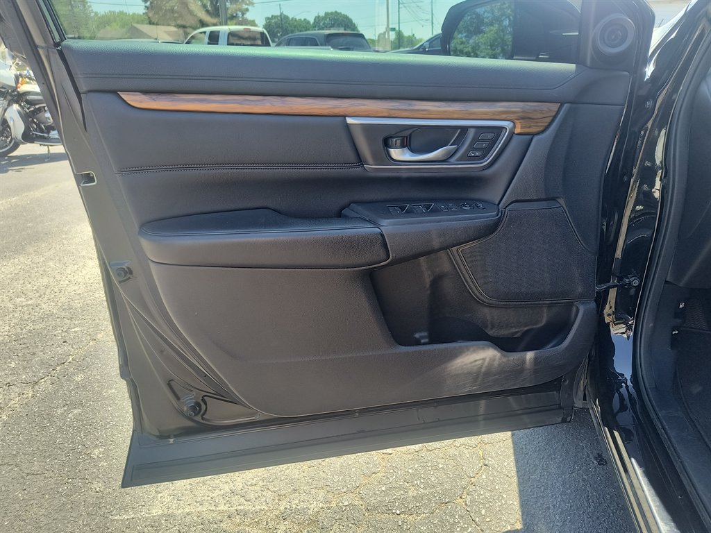 2018 Honda CR-V Touring - Photo 19
