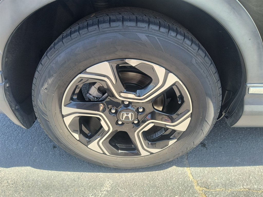2018 Honda CR-V Touring - Photo 11