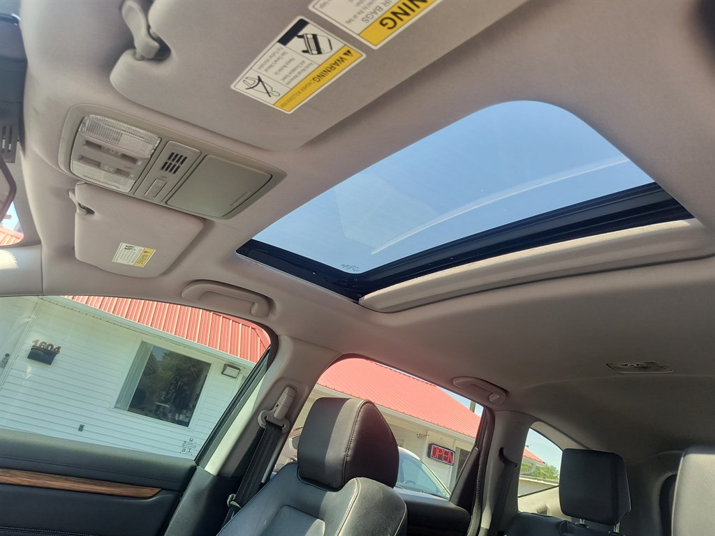 2018 Honda CR-V Touring - Photo 18