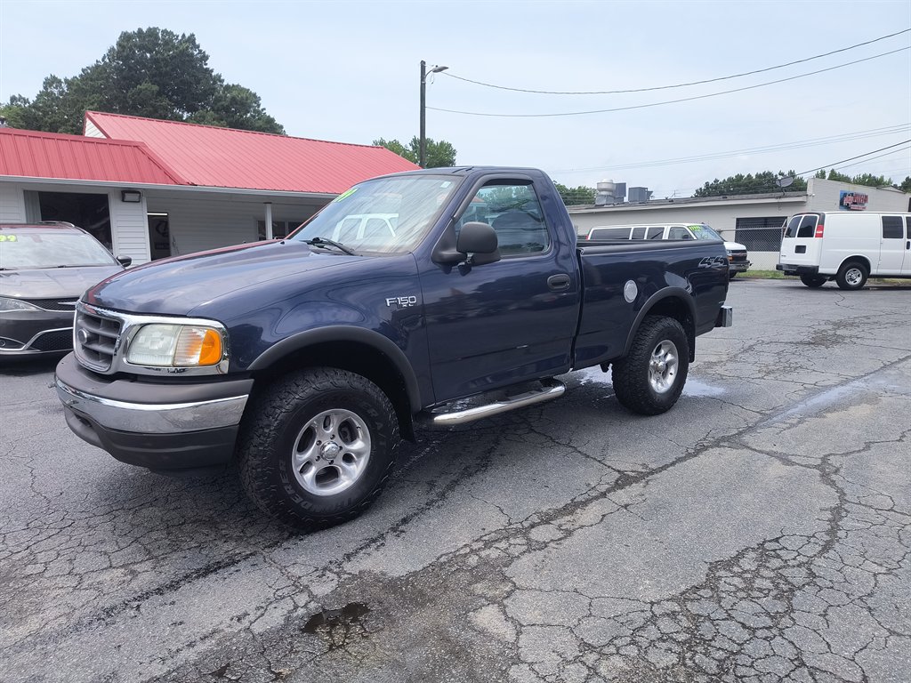 2003 Ford F-150 XL 4x4 Regular Cab SWB Styleside's photo