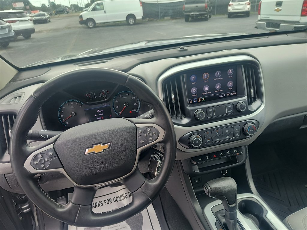 2020 Chevrolet Colorado LT - Photo 17