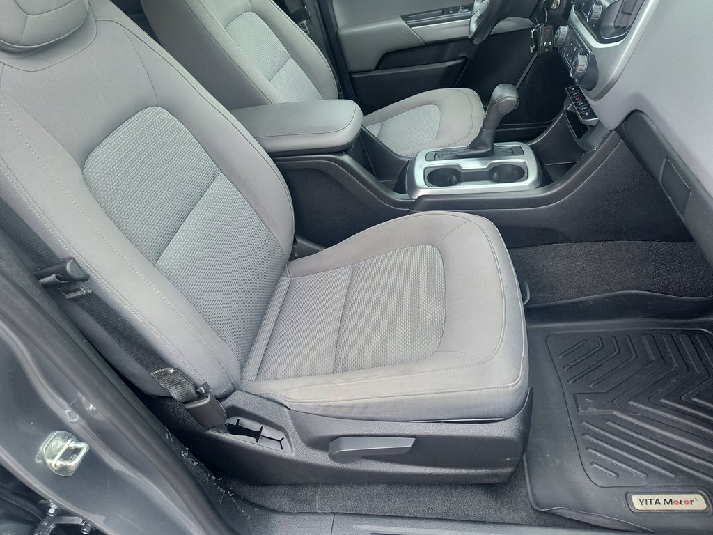 2020 Chevrolet Colorado LT - Photo 21